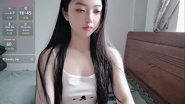 Snapshot of oblakitty_ chatting on May 2026 12:41:02 AM oblakitty online show from May 2026 12:41:02 AM