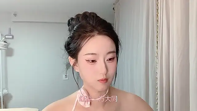 1X-yiyi online show from April 2026 12:09:02 PM