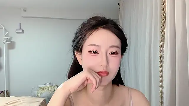 1X-yiyi online show from May 2026 12:24:02 PM