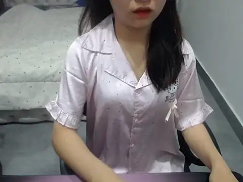 Aly babe19y online show from March 2026 03:00:02 AM