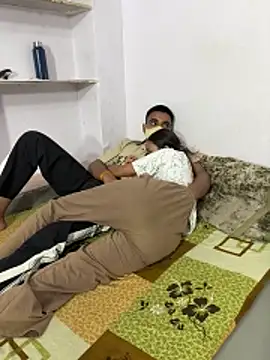 Sex queen aavaya online show from March 2026 01:04:02 PM