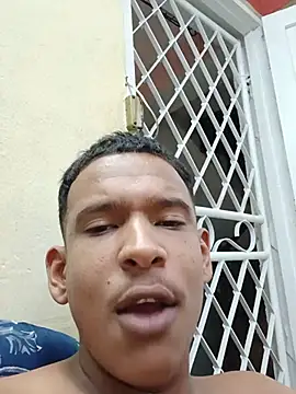 Snapshot of Ron_0101 chatting on August 2026 02:46:01 AM Ron 0101 online show from August 2026 02:46:01 AM