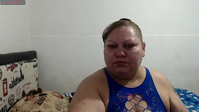 rossitaspace01 online show from May 2026 12:46:02 PM