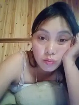 Snapshot of Abi-ni chatting on May 2026 12:51:02 AM Abi-ni online show from May 2026 12:51:02 AM