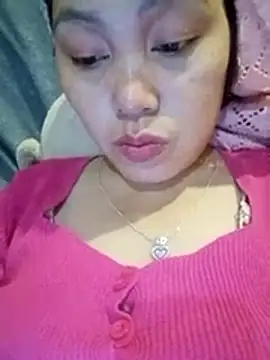 Snapshot of Abi-ni chatting on May 2026 02:34:01 PM Abi-ni online show from May 2026 02:34:01 PM