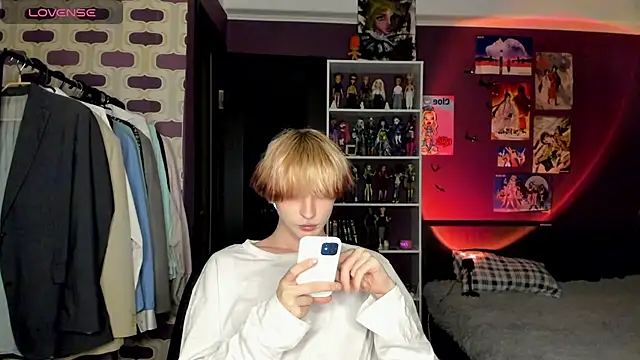 Snapshot of sweet_peach___ chatting on June 2026 08:09:02 PM sweet peach online show from June 2026 08:09:02 PM