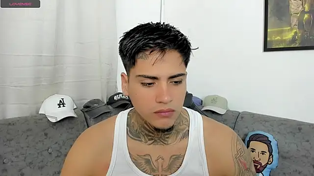sweetlatinoboy online show from July 2026 09:46:02 AM