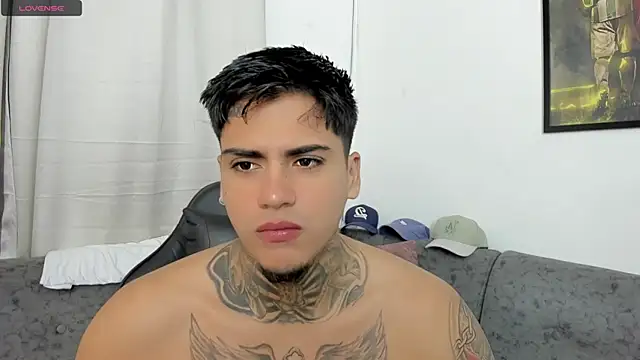 sweetlatinoboy online show from July 2026 09:36:02 AM