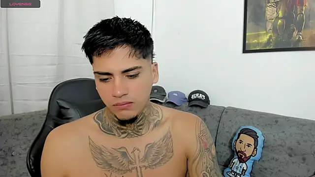 sweetlatinoboy online show from July 2026 09:34:02 AM