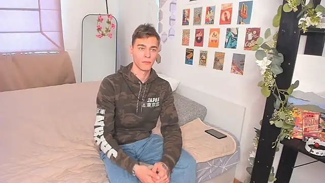 Snapshot of Shadow_blink chatting on March 2026 12:20:01 PM Shadow blink online show from March 2026 12:20:01 PM