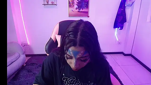 AryahMoonn online show from April 2026 03:35:02 AM