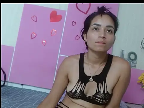 MelodyDiaz online show from May 2026 07:19:02 PM