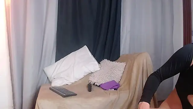 Astrid Porno online show from May 2026 08:39:02 PM