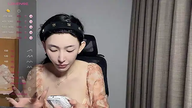 Snapshot of kiki-12 chatting on April 2026 12:08:02 AM kiki-12 online show from April 2026 12:08:02 AM