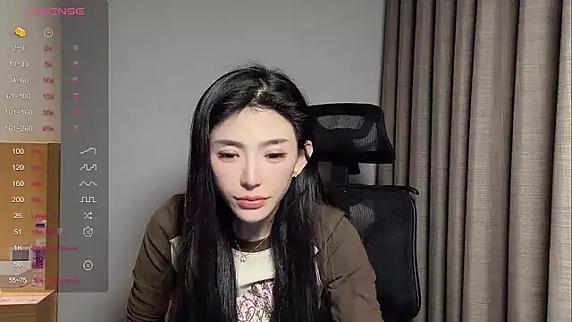 Snapshot of kiki-12 chatting on April 2026 11:48:01 PM kiki-12 online show from April 2026 11:48:01 PM