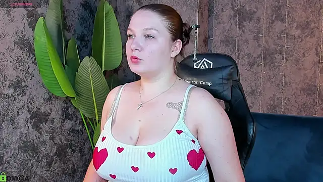Snapshot of Virginia_Robinson chatting on June 2026 08:40:02 AM Virginia Robinson online show from June 2026 08:40:02 AM