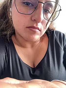 Snapshot of rafaella_stefano chatting on July 2026 03:23:02 PM rafaella stefano online show from July 2026 03:23:02 PM