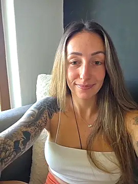 Snapshot of NicoleKaiser chatting on May 2026 07:28:02 AM NicoleKaiser online show from May 2026 07:28:02 AM