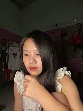 Snapshot of Link-mii chatting on March 2026 06:44:02 PM Link-mii online show from March 2026 06:44:02 PM