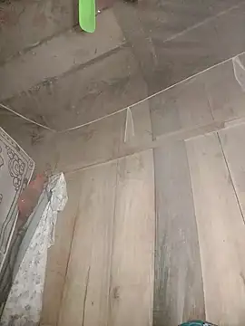 Viavia67 online show from April 2026 04:01:01 PM