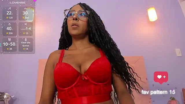 PriscilaCooper online show from April 2026 08:57:02 PM