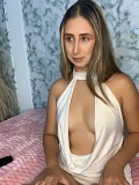 VictoriaWhitmore online show from April 2026 02:51:02 AM