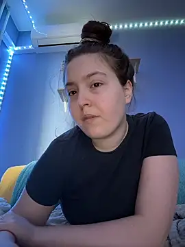 charmingggirl online show from May 2026 07:16:01 AM
