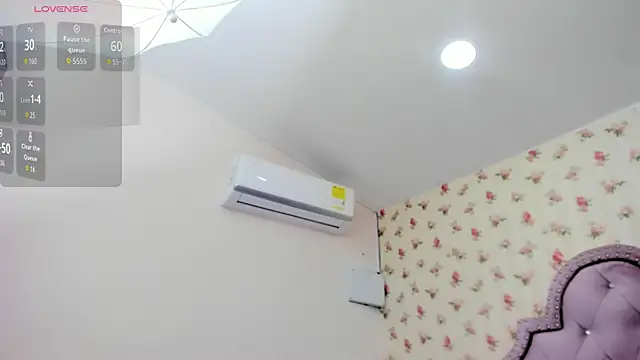 Snapshot of crystal_watson0 chatting on May 2026 02:04:01 PM crystal watson0 online show from May 2026 02:04:01 PM