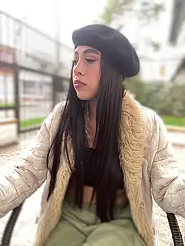 Ferrari Pink online show from March 2026 08:34:02 PM