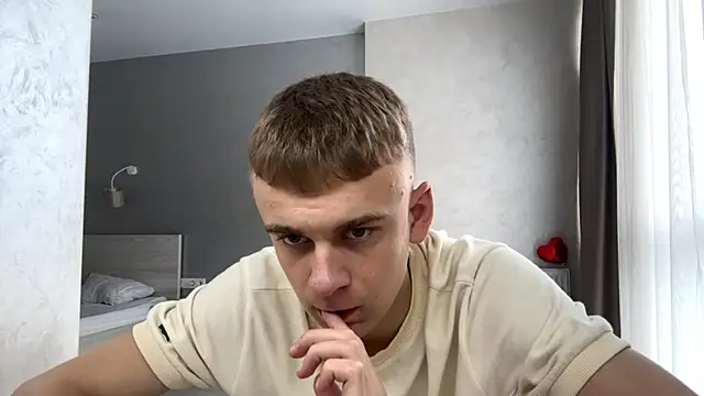 Snapshot of SoloFury chatting on July 2026 10:21:02 AM SoloFury online show from July 2026 10:21:02 AM