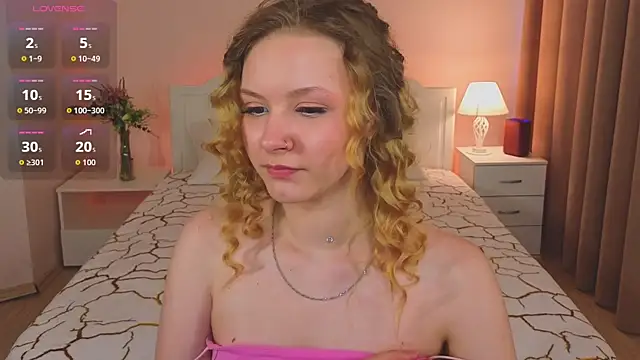 StaceyyJones online show from May 2026 07:35:02 AM