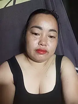 Snapshot of -Tiduta- chatting on June 2026 11:40:01 PM -Tiduta- online show from June 2026 11:40:01 PM