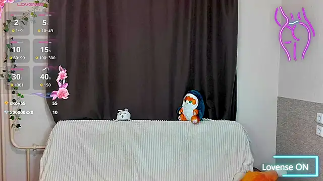 Snapshot of Emily_Nelsonn chatting on April 2026 07:07:02 PM Emily Nelsonn online show from April 2026 07:07:02 PM