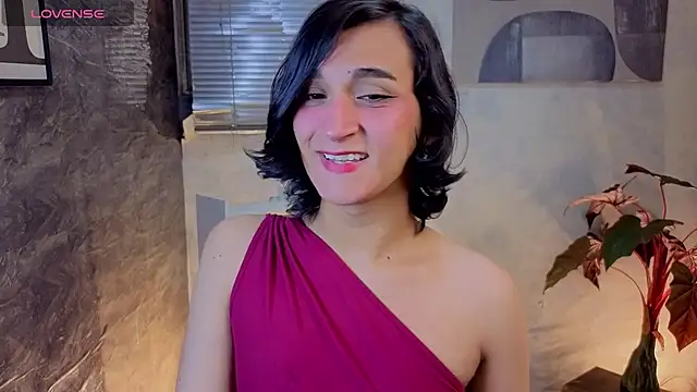 Zoee Kiss  online show from May 2026 04:40:01 AM