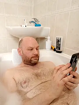 Snapshot of pitch_122 chatting on April 2026 03:53:01 PM pitch 122 online show from April 2026 03:53:01 PM