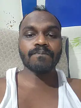 Snapshot of singletamilguy chatting on July 2026 06:15:02 PM singletamilguy online show from July 2026 06:15:02 PM