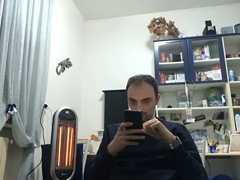 Snapshot of saber910 chatting on March 2026 11:30:02 PM saber910 online show from March 2026 11:30:02 PM