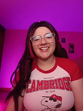 Snapshot of Gigi_hart7 chatting on April 2026 01:10:02 AM Gigi hart7 online show from April 2026 01:10:02 AM