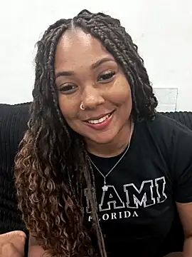 thaypecina01 online show from April 2026 05:35:02 PM