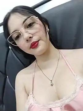 Snapshot of veleria_allurin chatting on June 2026 04:09:01 PM veleria allurin online show from June 2026 04:09:01 PM