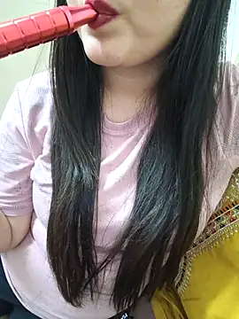 Snapshot of neelam_rawat chatting on May 2026 06:49:01 PM neelam rawat online show from May 2026 06:49:01 PM