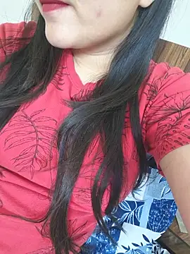 Snapshot of neelam_rawat chatting on June 2026 09:39:02 PM neelam rawat online show from June 2026 09:39:02 PM