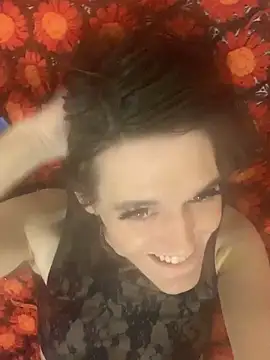 Cutealisandra online show from April 2026 07:06:01 AM