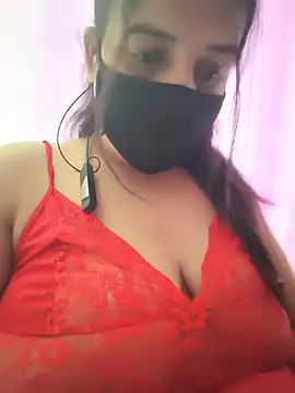 Snapshot of REENA-STRIP chatting on May 2026 06:20:01 AM REENA-STRIP online show from May 2026 06:20:01 AM