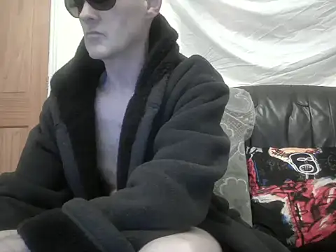 Snapshot of Useless_Wanker chatting on March 2026 08:53:01 PM Useless Wanker online show from March 2026 08:53:01 PM