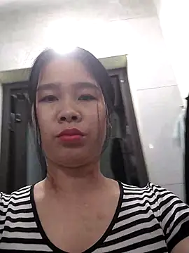 AmyLinee 01 online show from March 2026 12:47:01 AM