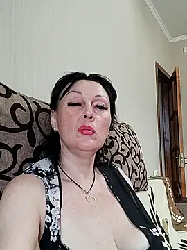 Snapshot of HelgaDennis chatting on June 2026 04:41:01 PM HelgaDennis online show from June 2026 04:41:01 PM