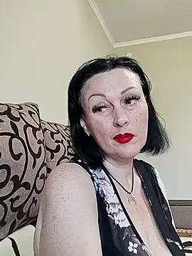 Snapshot of HelgaDennis chatting on July 2026 10:43:01 AM HelgaDennis online show from July 2026 10:43:01 AM