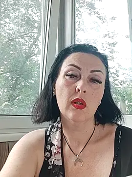 Snapshot of HelgaDennis chatting on July 2026 04:11:01 PM HelgaDennis online show from July 2026 04:11:01 PM