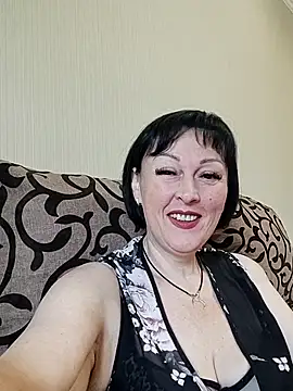 Snapshot of HelgaDennis chatting on July 2026 05:56:01 AM HelgaDennis online show from July 2026 05:56:01 AM